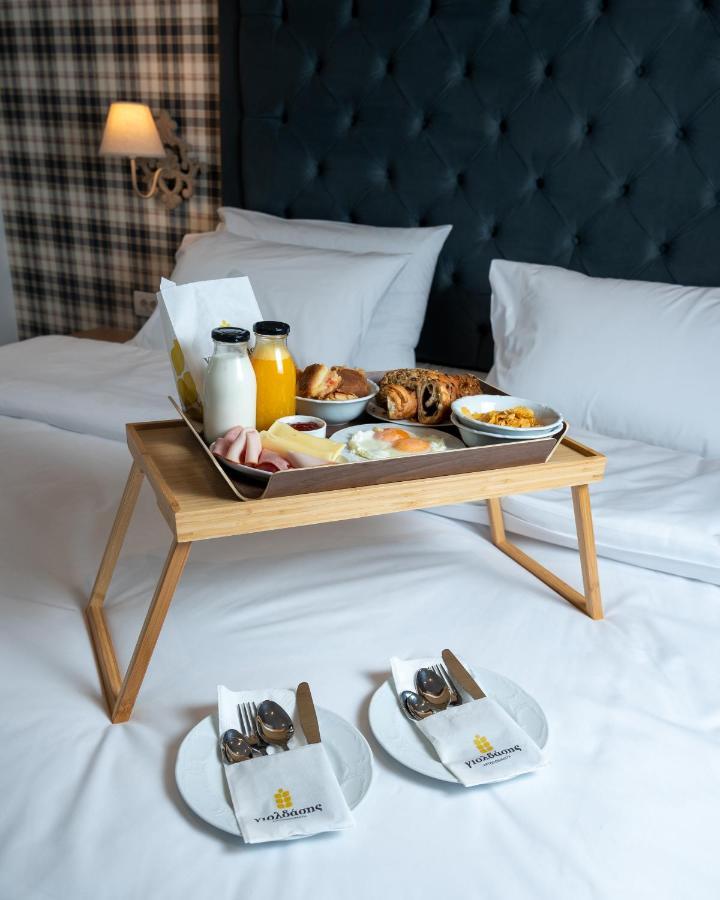 Brettania Hotel Ioannina Ngoại thất bức ảnh