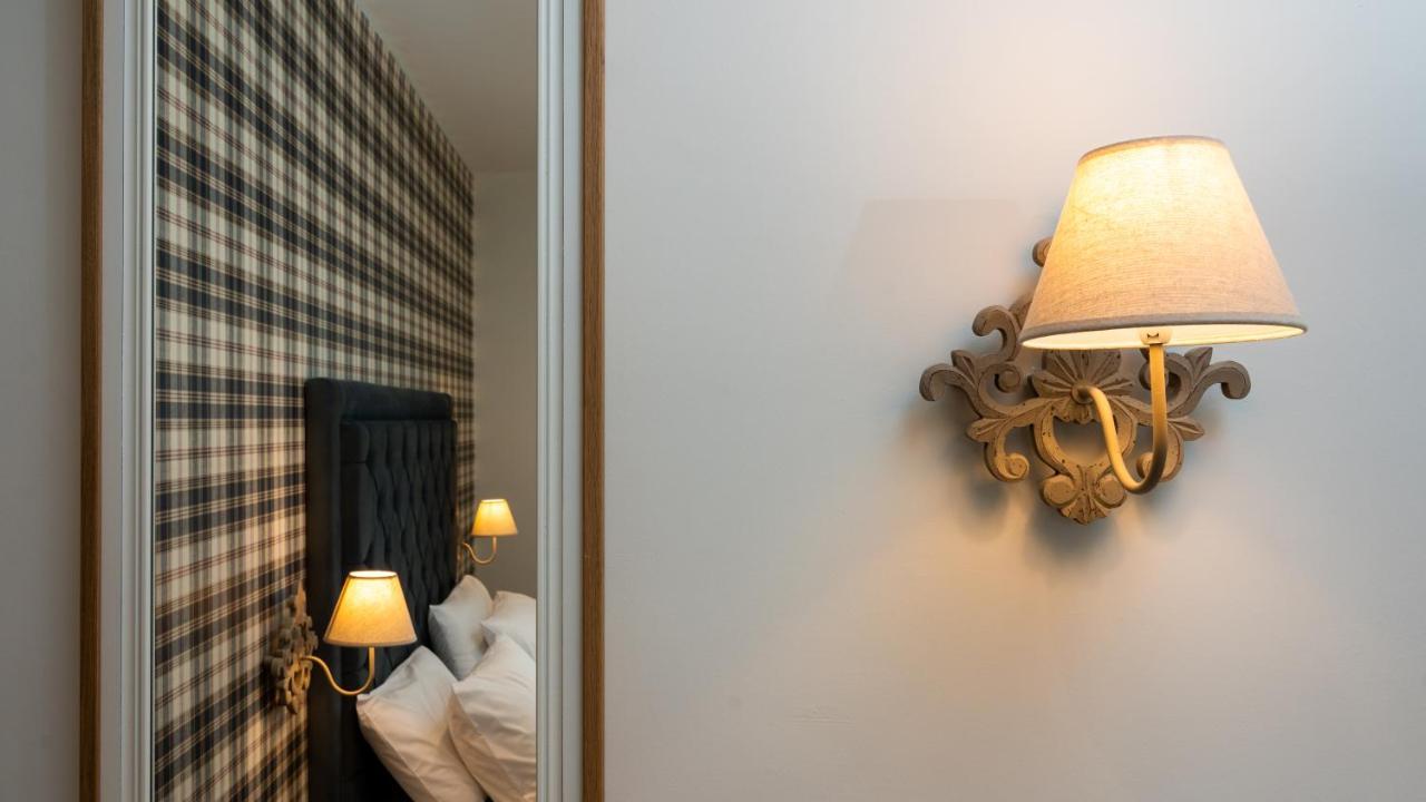 Brettania Hotel Ioannina Ngoại thất bức ảnh