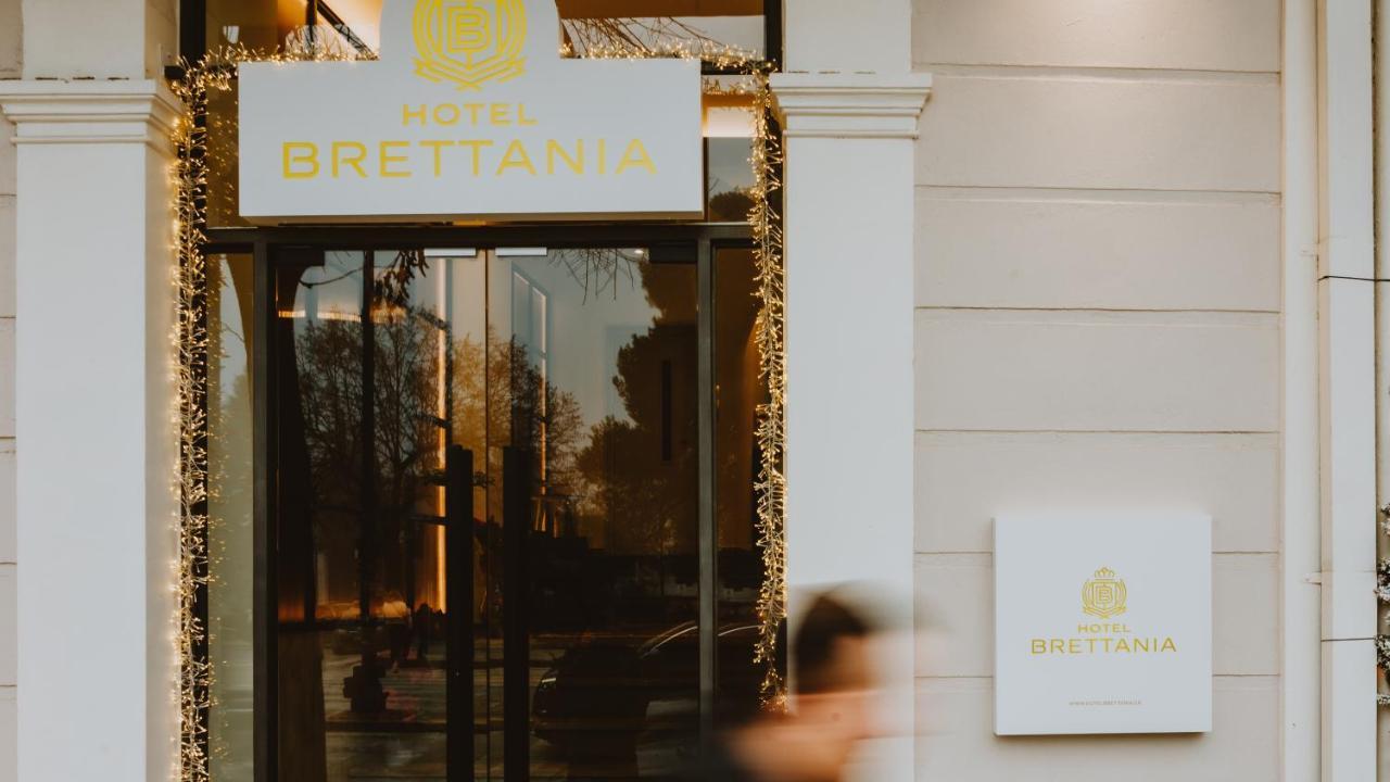 Brettania Hotel Ioannina Ngoại thất bức ảnh