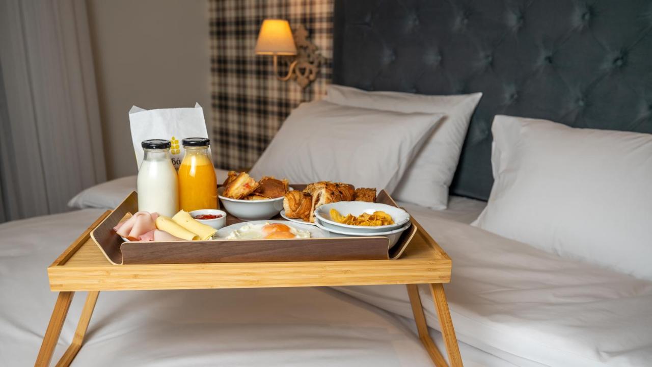 Brettania Hotel Ioannina Ngoại thất bức ảnh