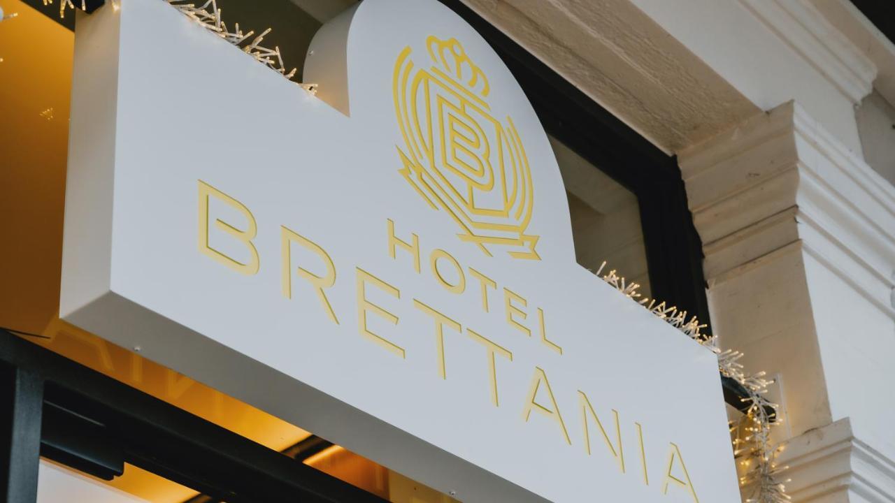 Brettania Hotel Ioannina Ngoại thất bức ảnh